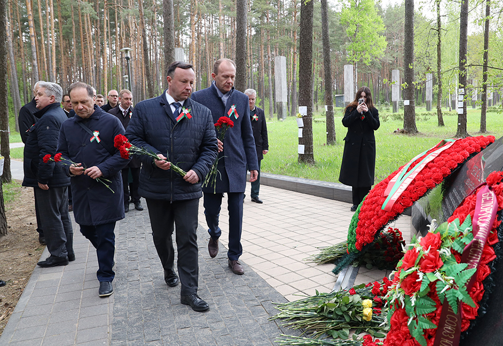 Ніхто не забыты, нішто не забыта! Прынялі ўдзел у святкаванні 80-гадовага юбілею Перамогі ў Вялікай Айчыннай вайне