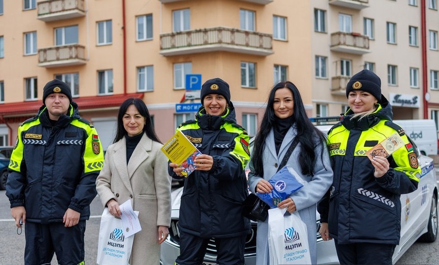 Знание ПДД – безопасность на дороге. РЦПИ Гомельской области провел совместную акцию с ГАИ региона