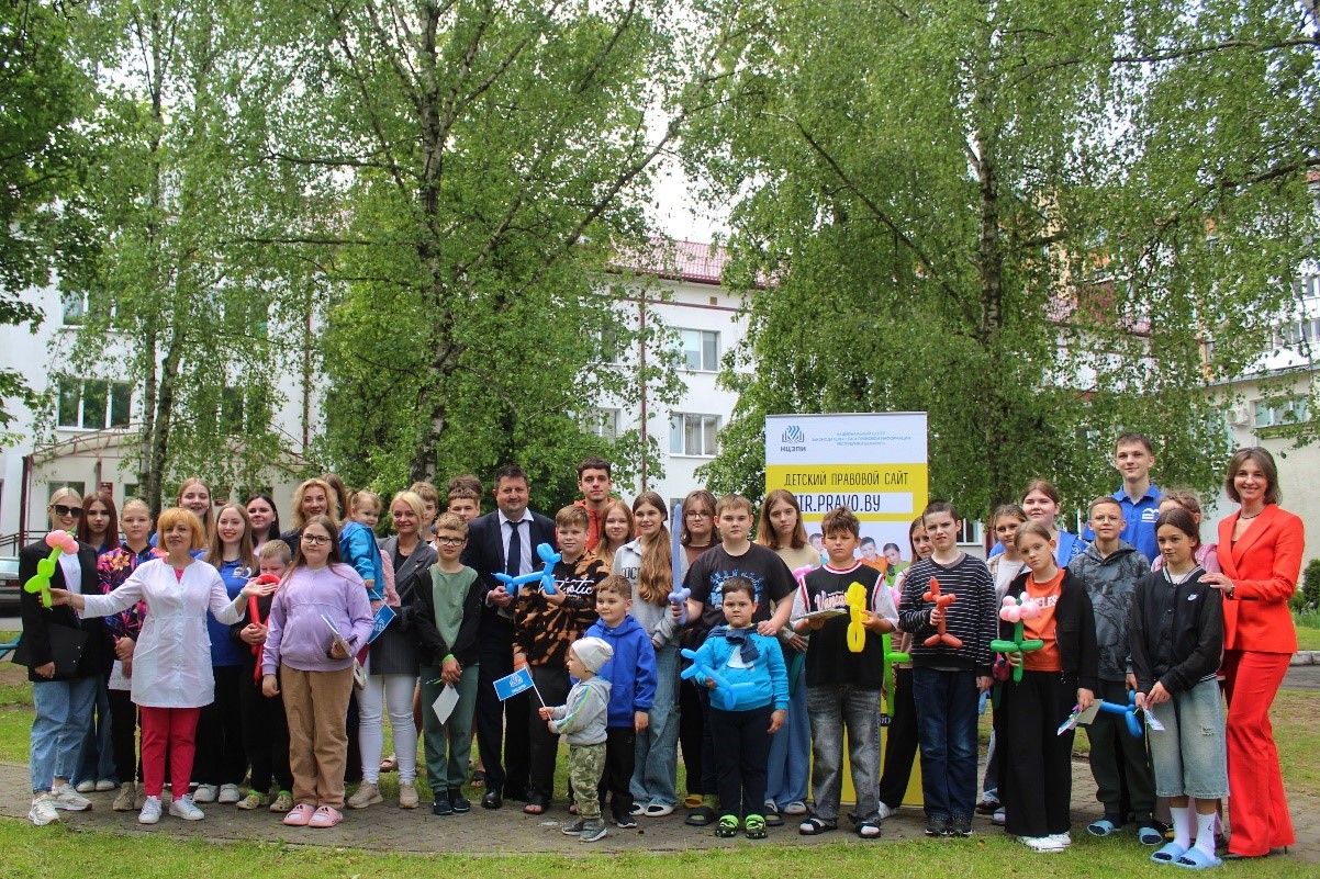 Праздник детства: правовая помощь и полезные знания. Наши филиалы поздравили ребят с Днем защиты детей