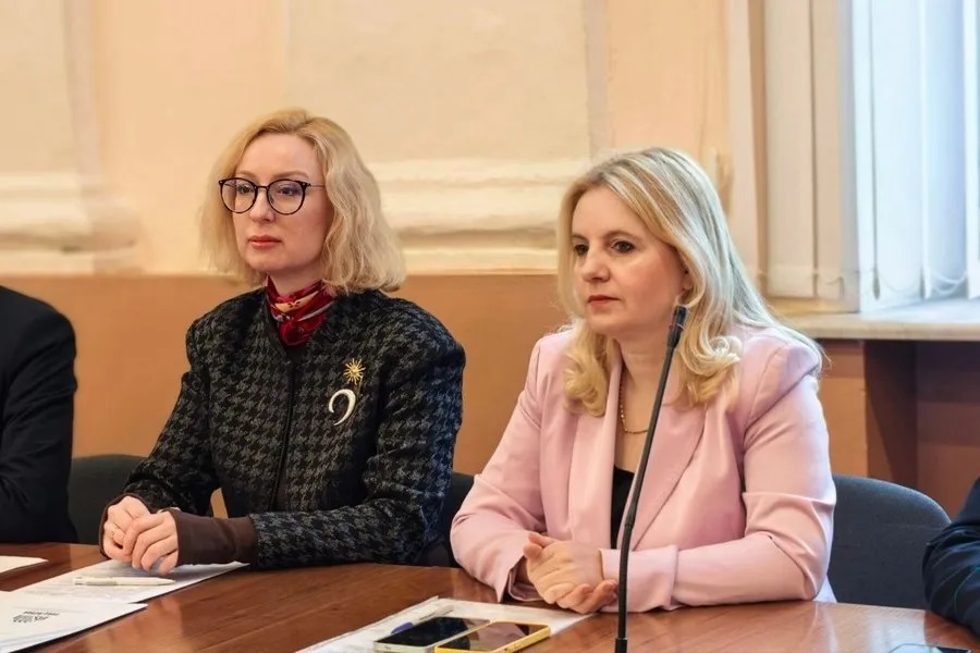 Круглый стол