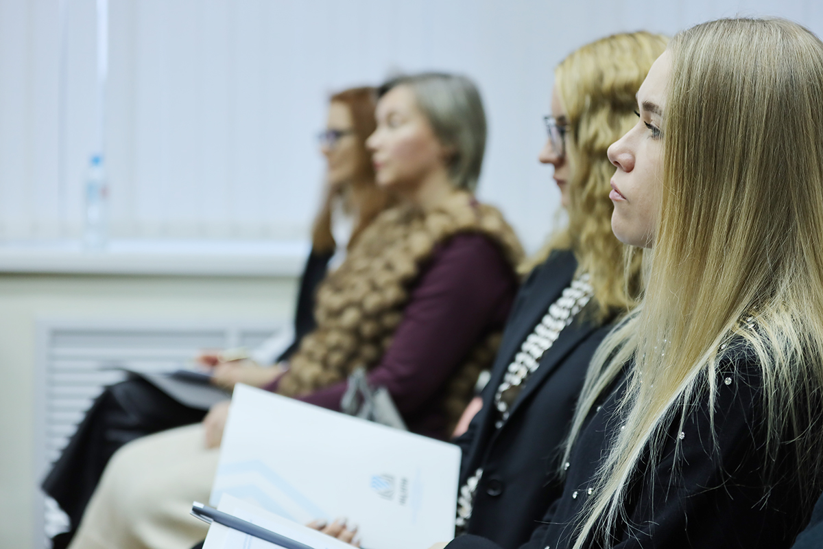 РАЗВИТИЕ ДОГОВОРНОГО ПРАВА РЕСПУБЛИКИ БЕЛАРУСЬ В УСЛОВИЯХ ТРАНСФОРМАЦИИ ЧАСТНОПРАВОВОГО РЕГУЛИРОВАНИЯ ОБЩЕСТВЕННЫХ ОТНОШЕНИЙ.jpg