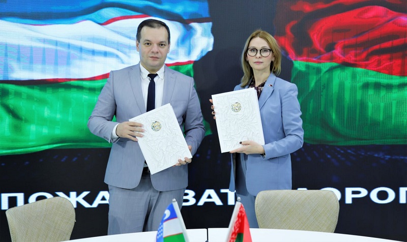 Визит в Узбекистан