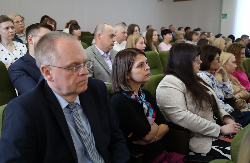 в НЦЗПИ состоялась диалоговая площадка «Бессметная слава Великой Победы»