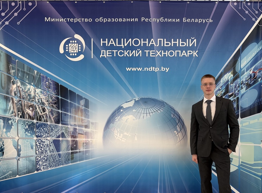 Владислав Раюшкин