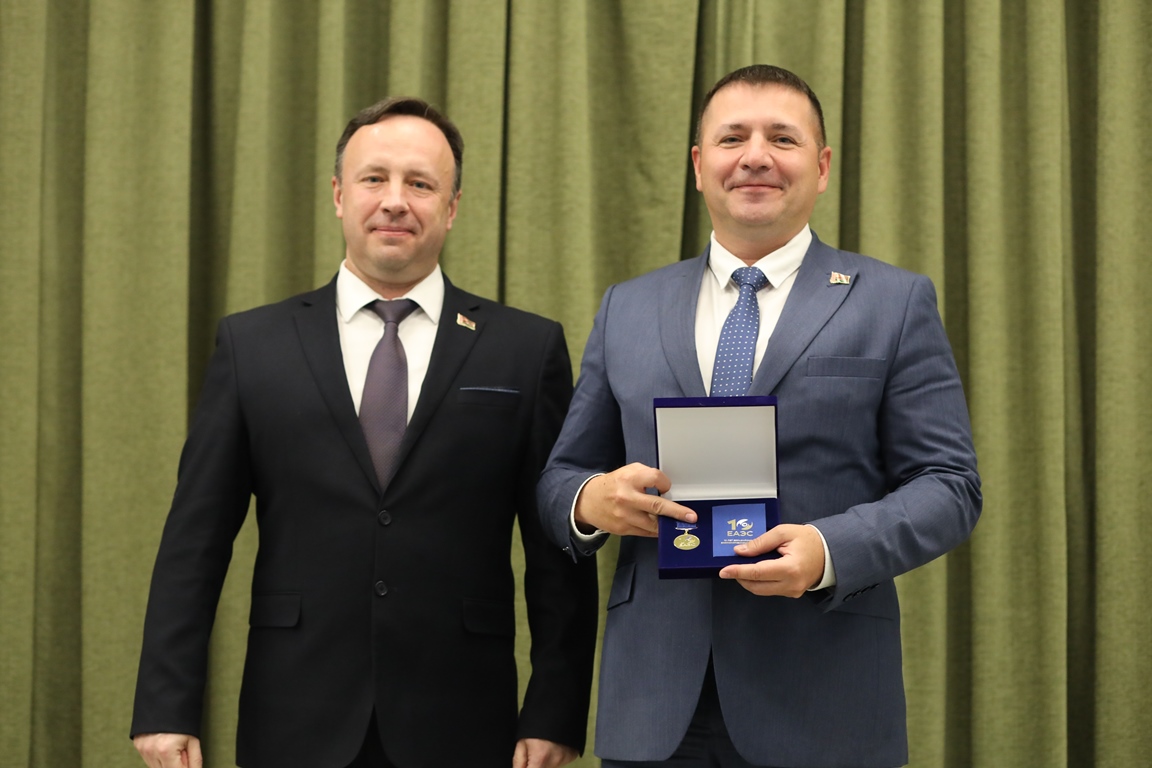 День Конституции.JPG